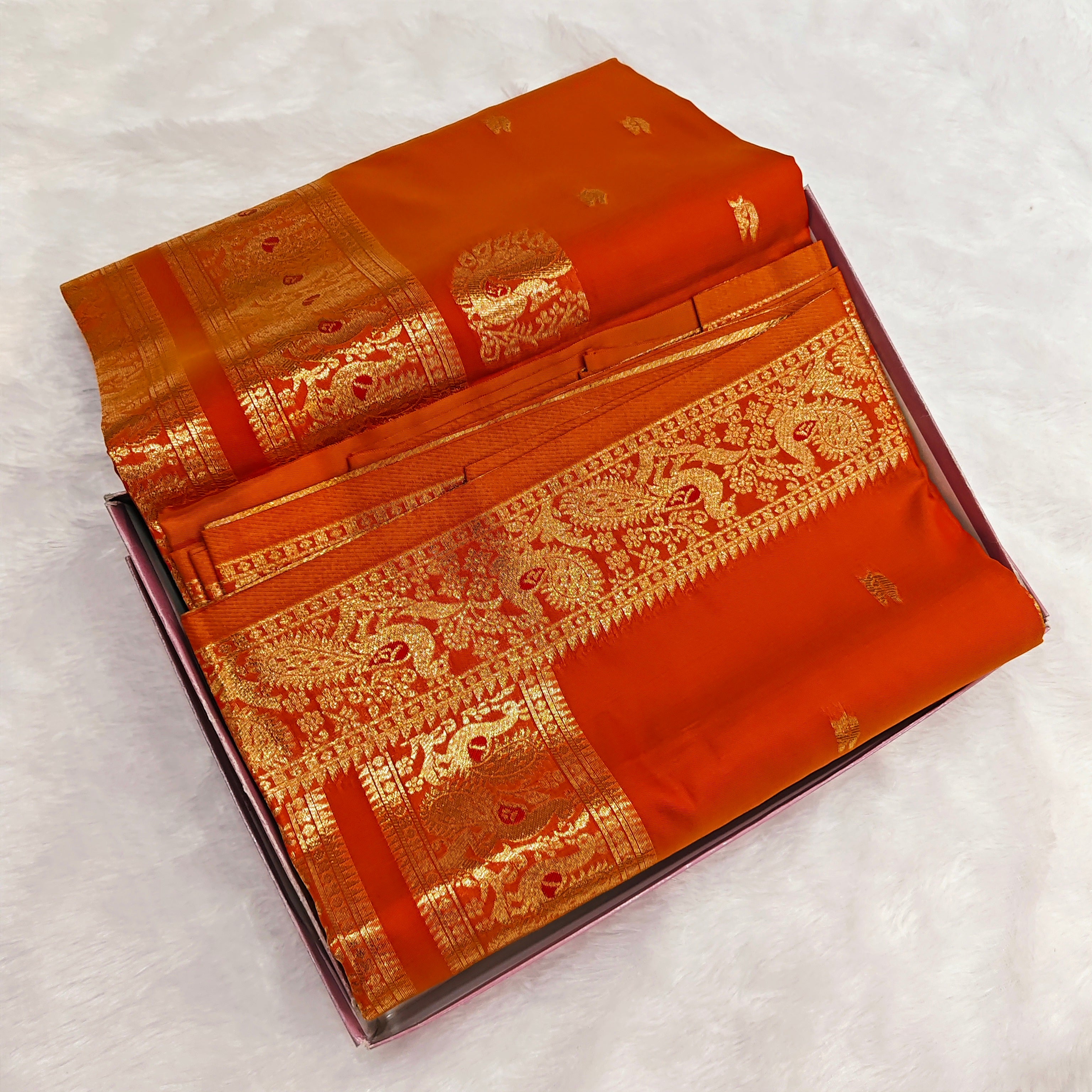 Exquisite Dual-Tone Premium Peshwai Silk Saree 1013