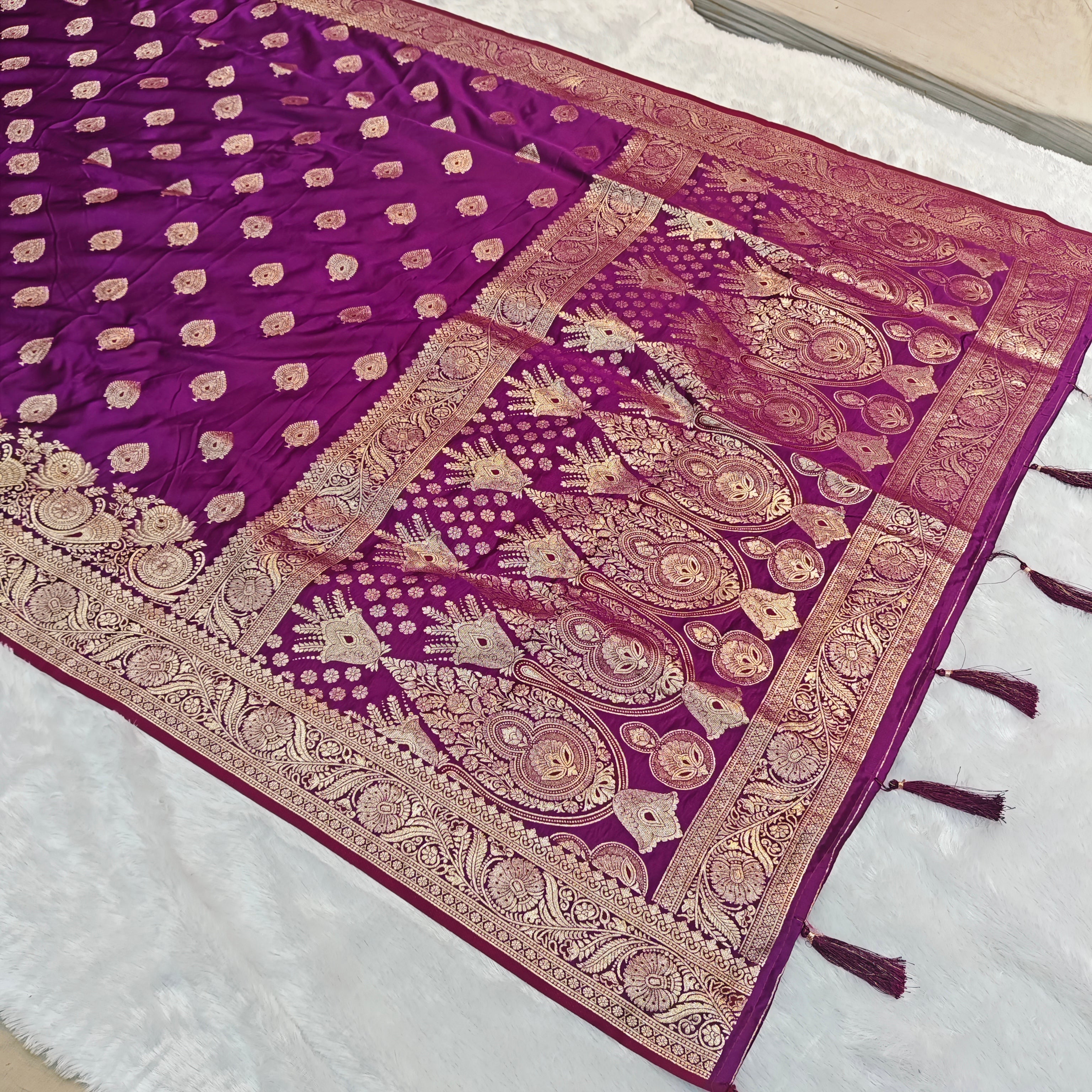 Redefine Grandeur with our Exquisite Shalu Sarees