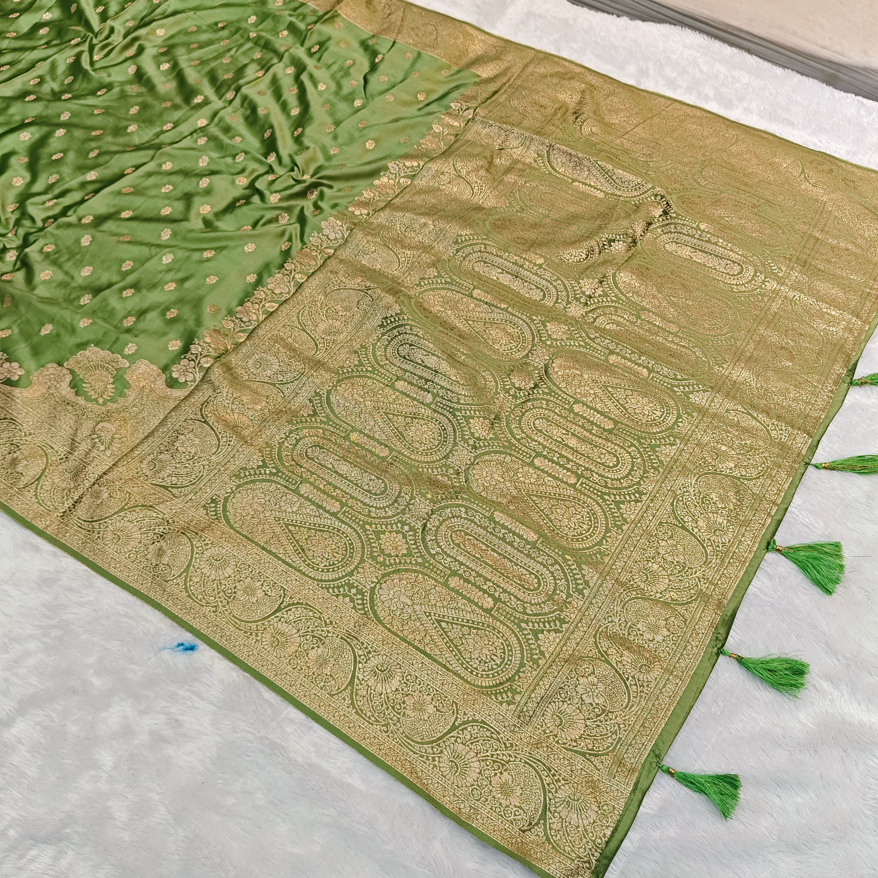 Redefine Grandeur with our Exquisite Shalu Sarees