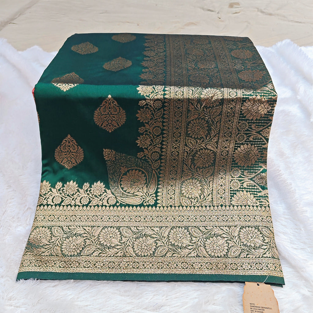 Premium Katpadar Saree: Traditional Elegance at an Unbeatable Price 499