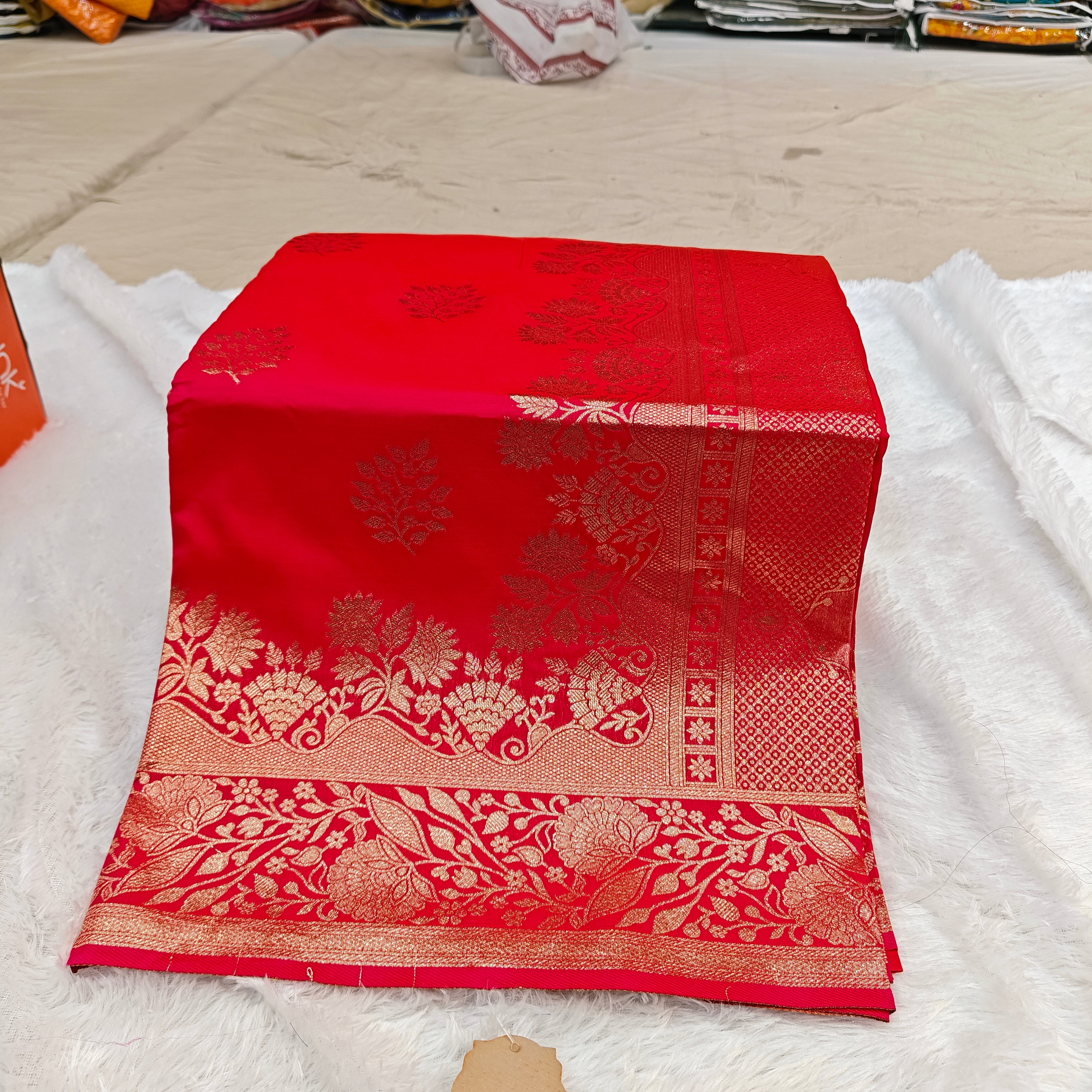 Exclusive Silk Katpadar Saree: Full Gold Jari & All-Over Butti Edition