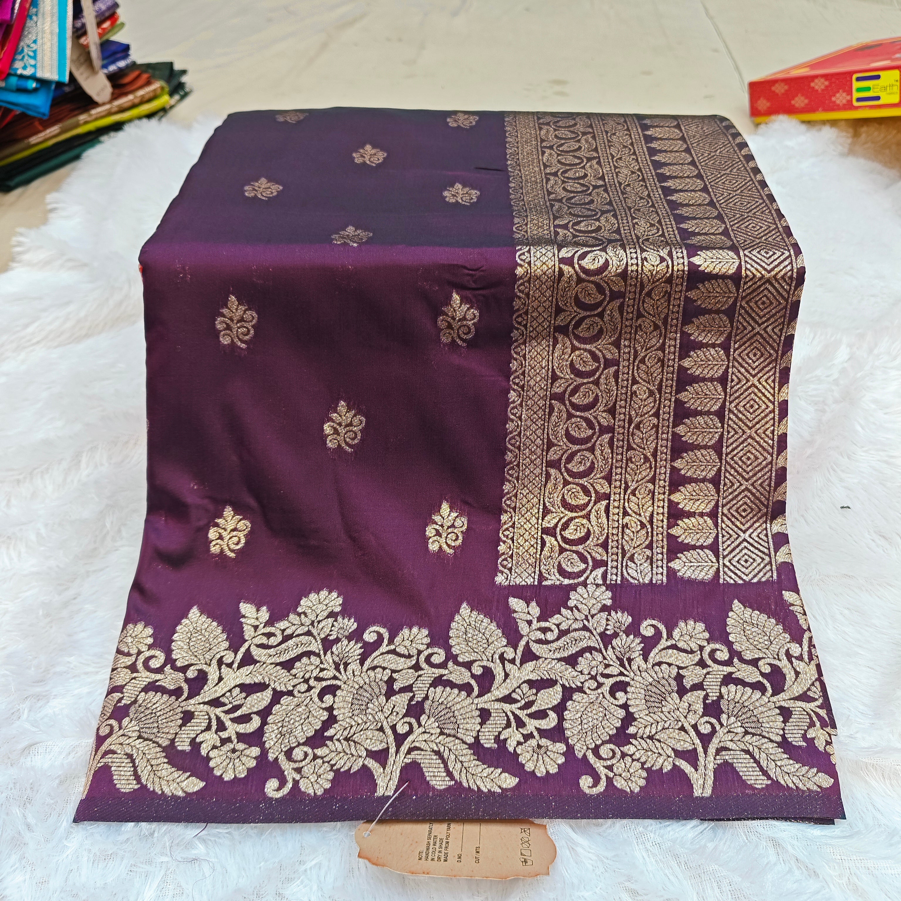 Exclusive Silk Katpadar Saree: Full Gold Jari & All-Over Butti Edition
