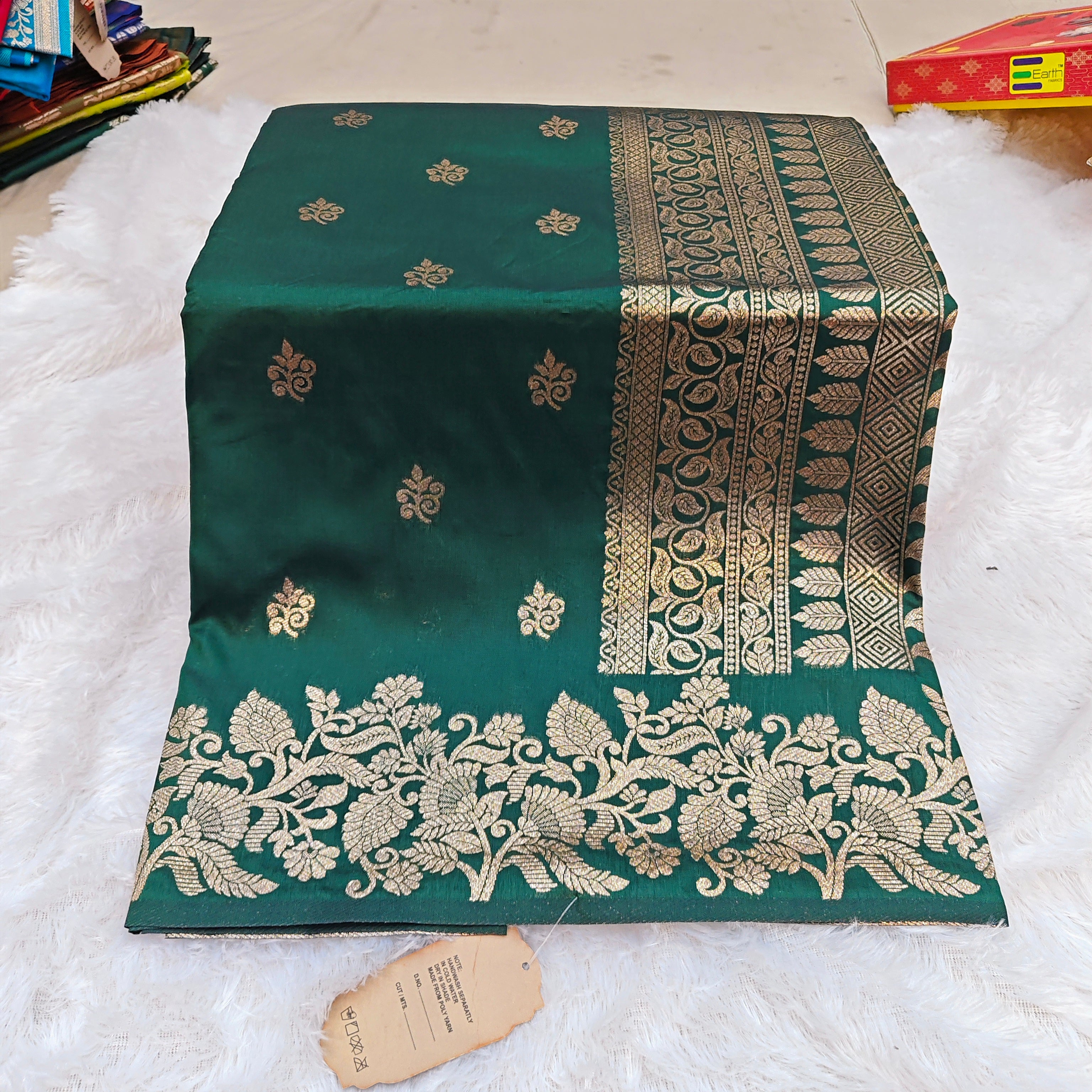 Exclusive Silk Katpadar Saree: Full Gold Jari & All-Over Butti Edition