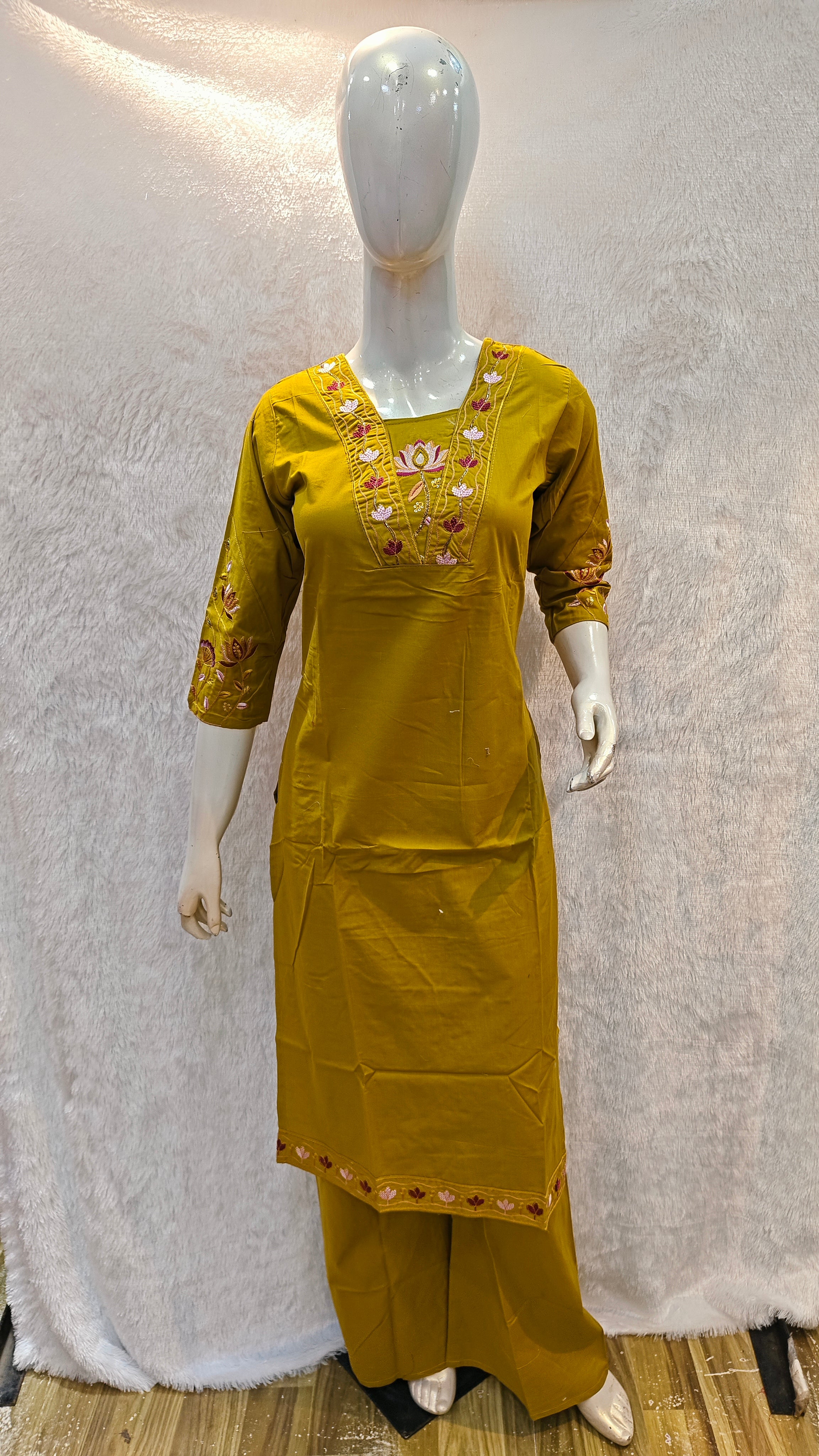 Pure Dabu Cotton Kurti Set Only 999