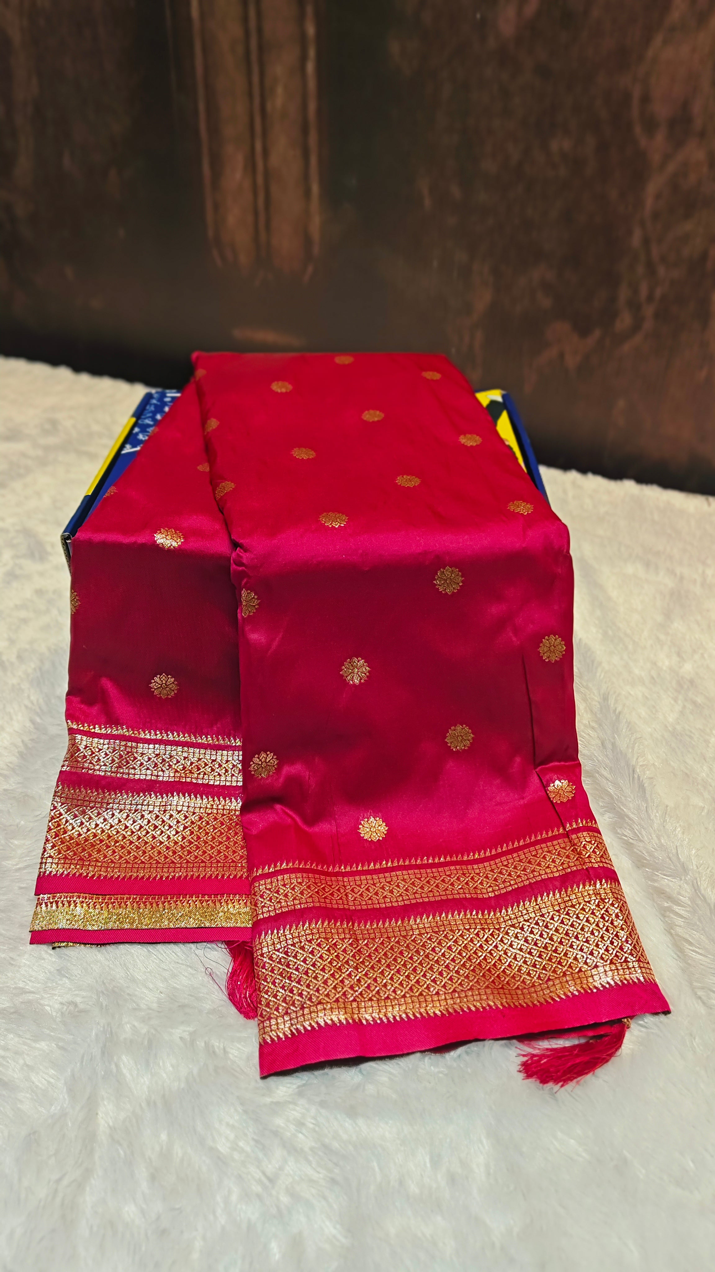 The Epitome of Tradition: Premium 2(Fidder) Katpadar Saree Collection