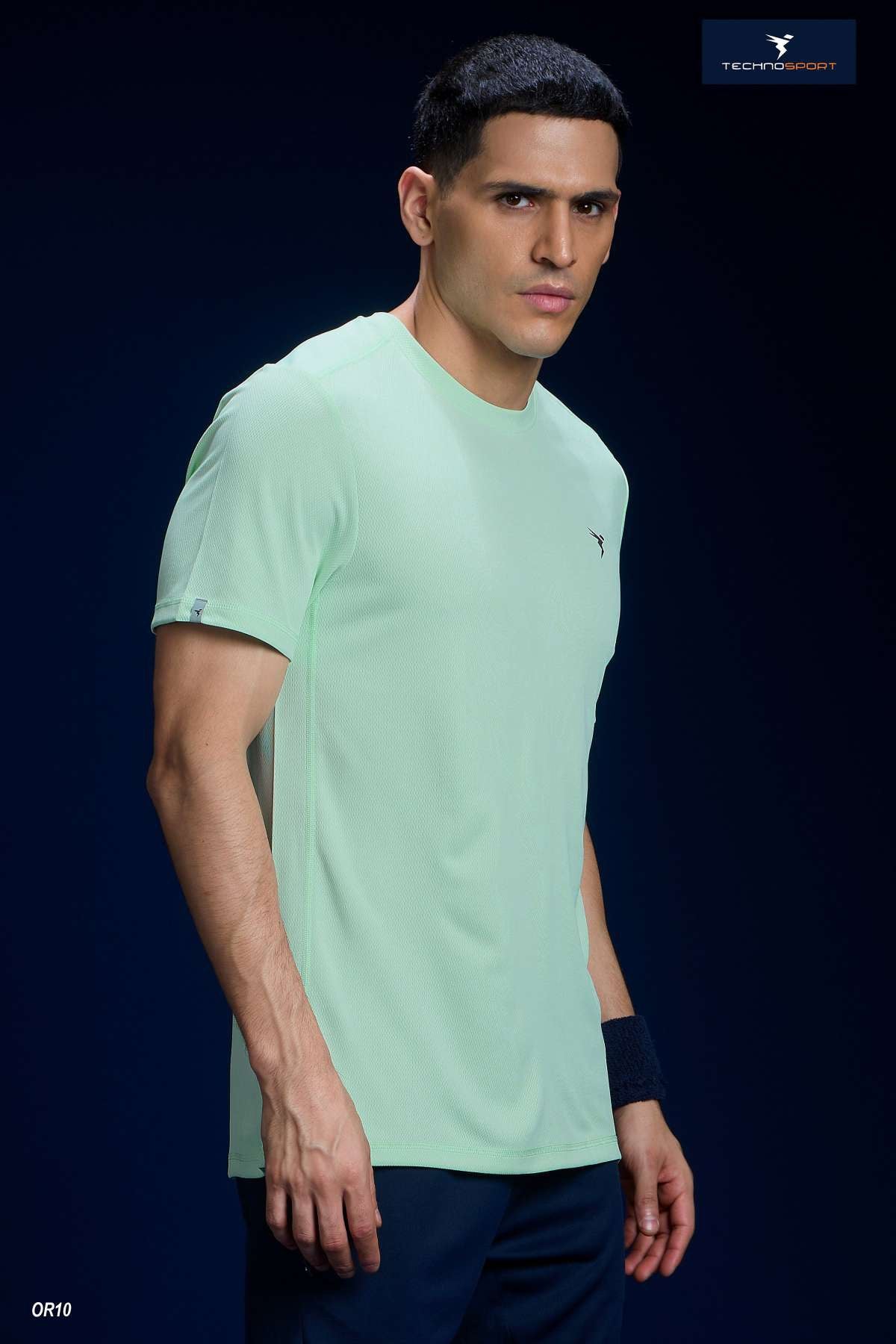 Technosport Men's Solid Crew Neck Slim Fit T-Shirt OR10