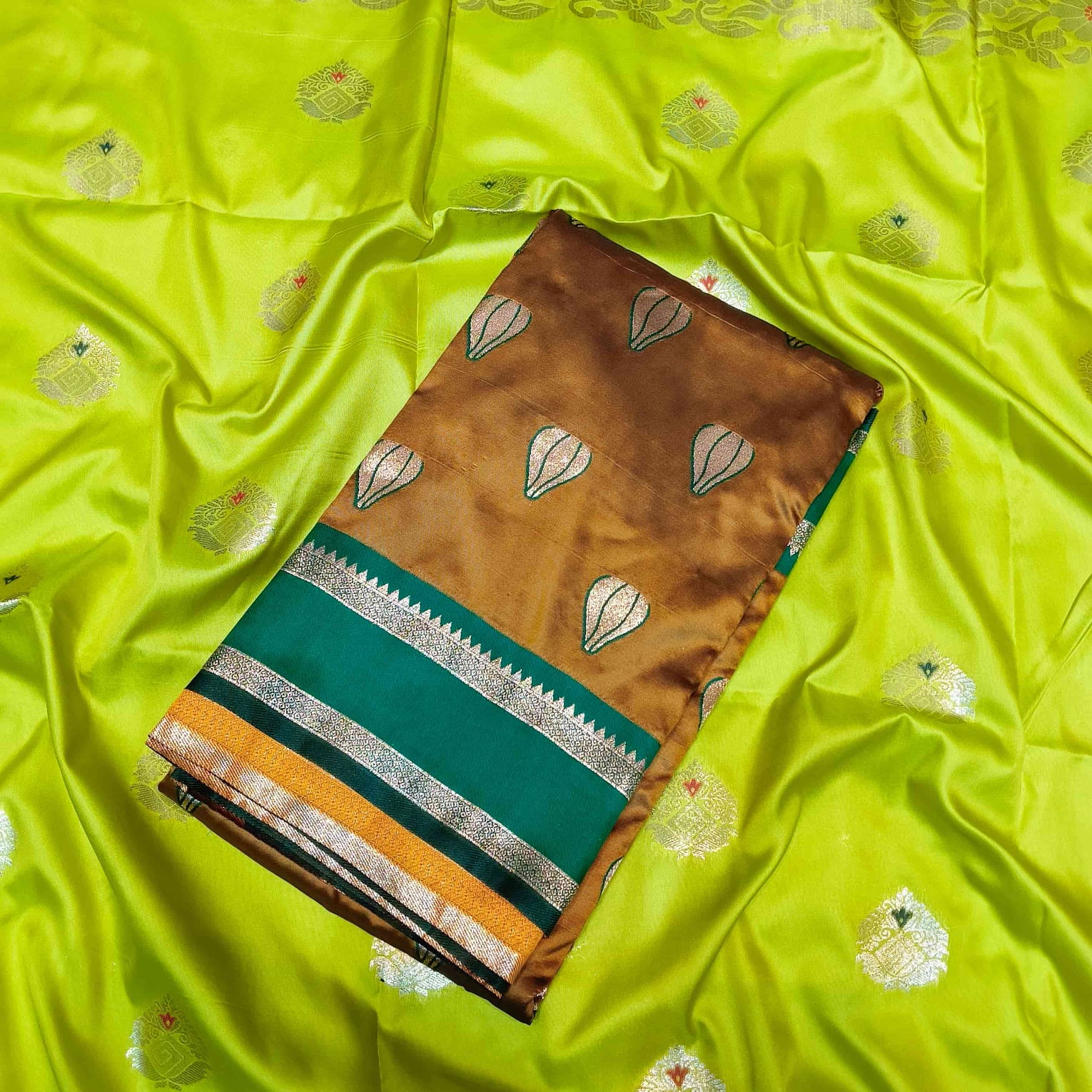 Modak Paithani Saree | Pure Silk Heritage Weave