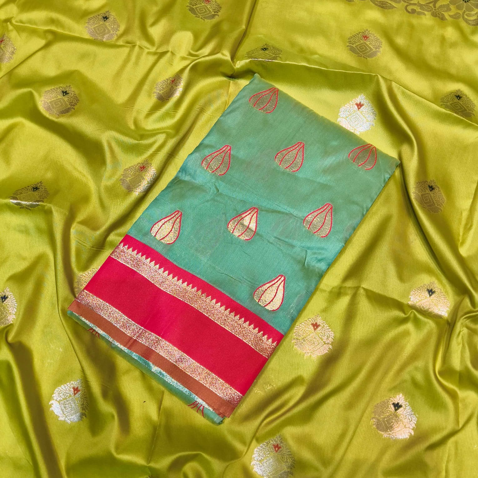 Modak Paithani Saree | Pure Silk Heritage Weave