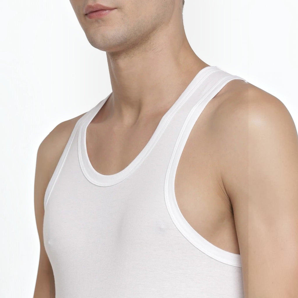 City Center Macroman white seamless cotton vest with a round neck and contoured arm holes for a classic fit.