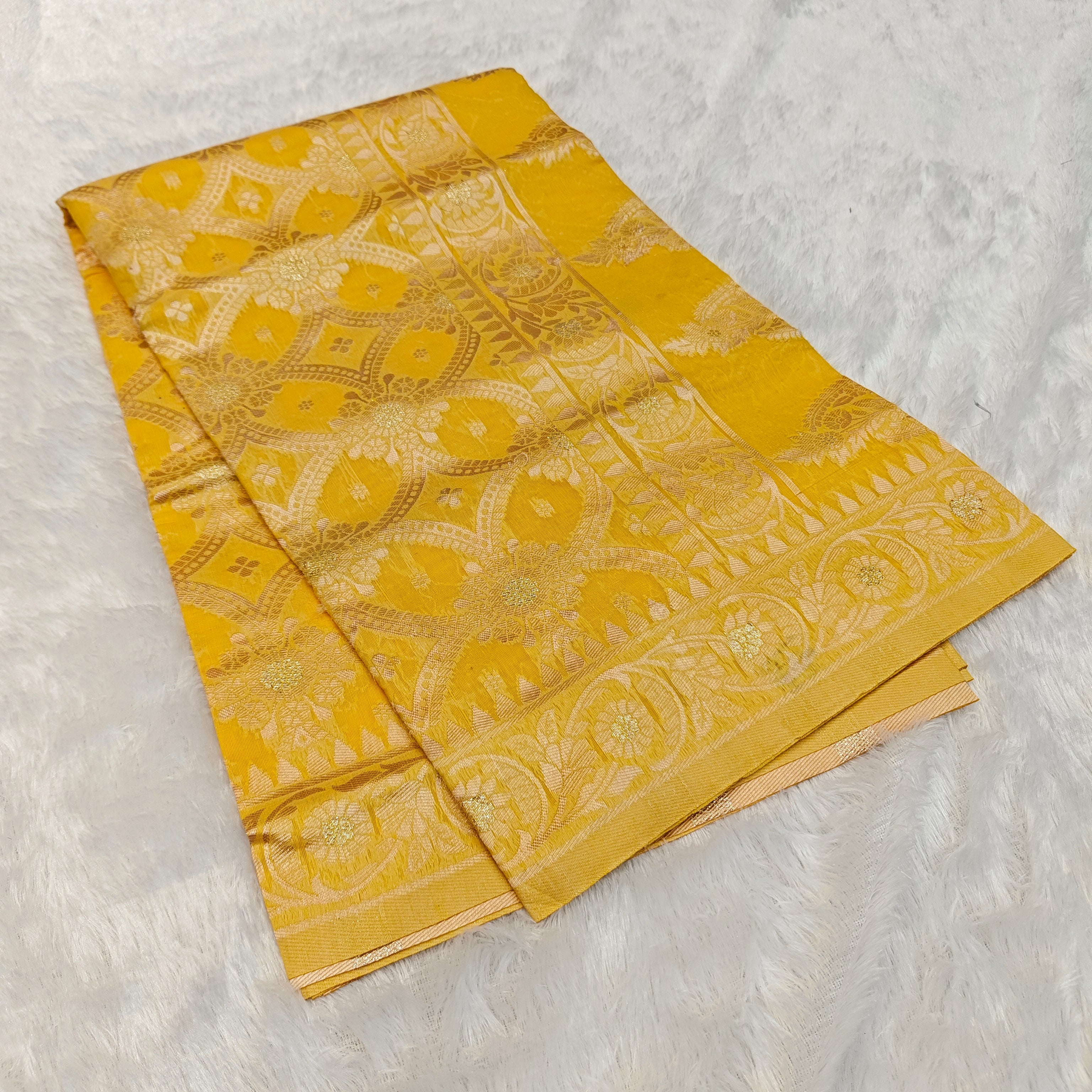 Stay cool and look radiant this season with our Summer Special Cotton Saree Collection. 1019