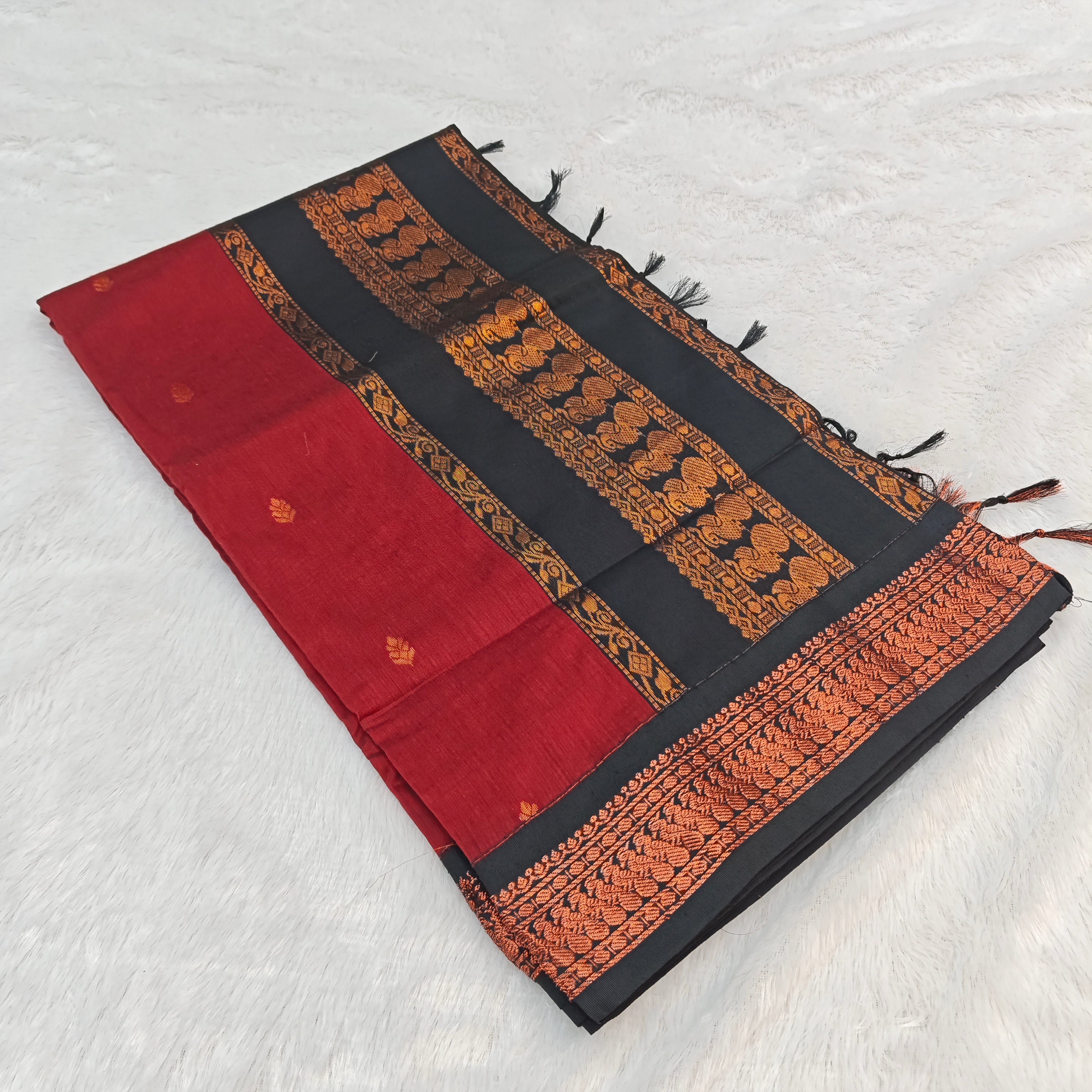 Exquisite Pure Kalyani Gadval Sarees – The Heritage of Elegance