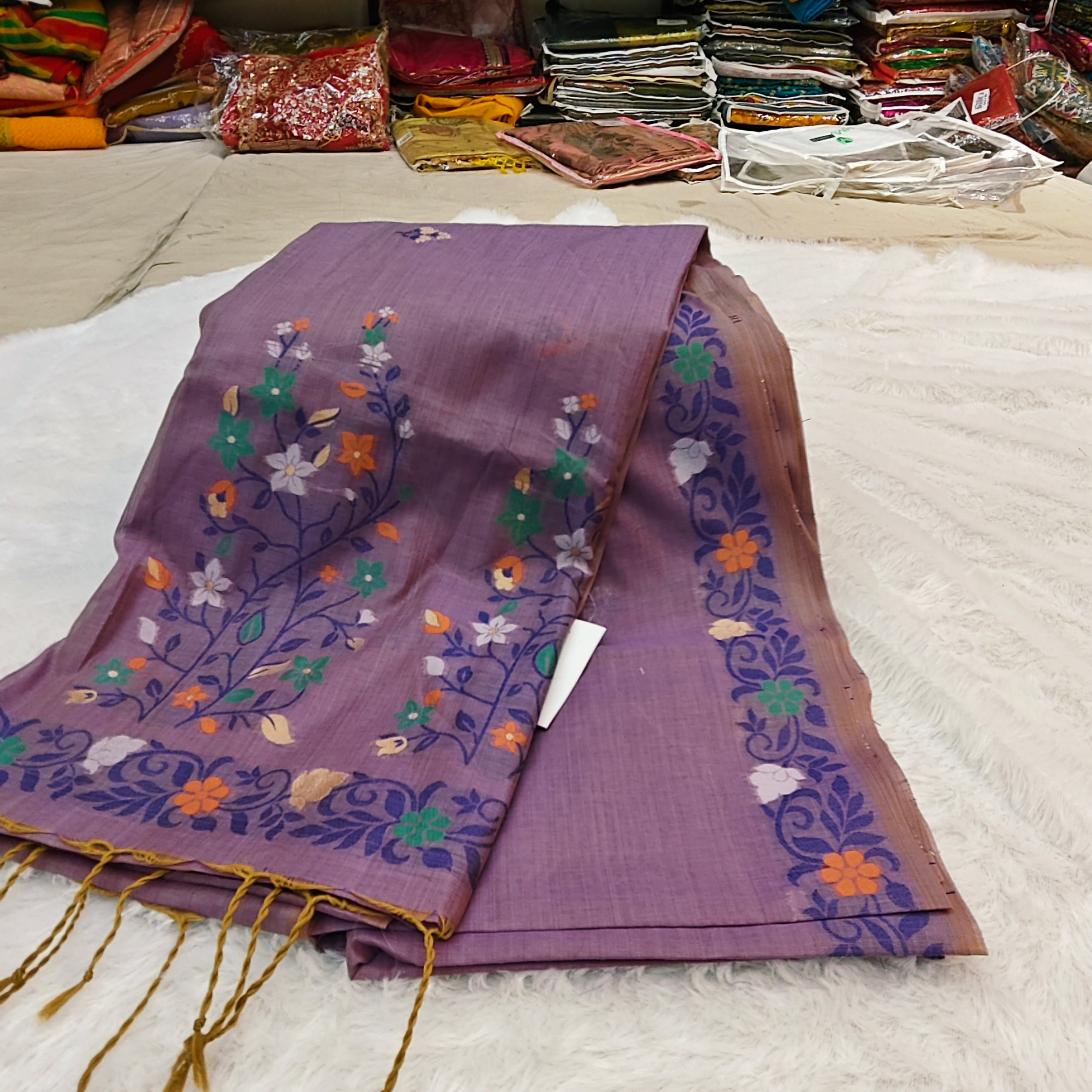 Pure Cotton Sarees: The Floral Pallu Collection Only 999